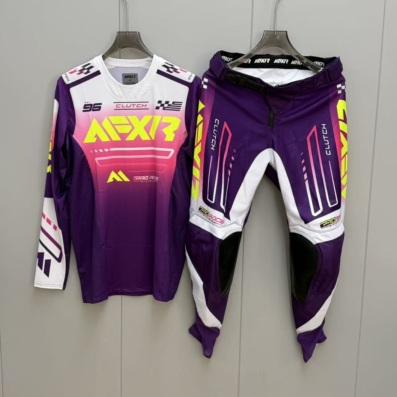 Completo Unisex per Moto Fuori - Motorcycle Gear Outfit recensione e prezzo
