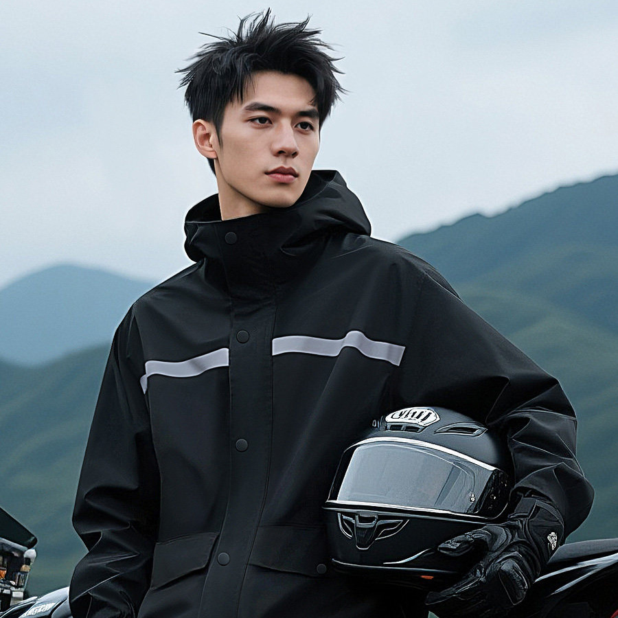 Completo Antipioggia Rifletten - Motorcycle Gear Jacket recensione e prezzo